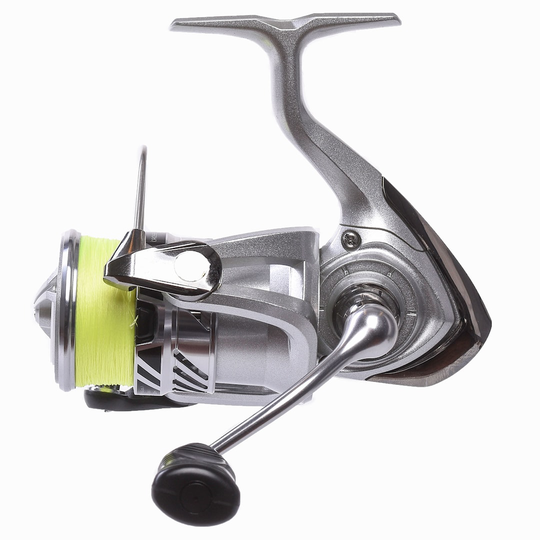 Daiwa Crossfire 2000BG + J-Braid X4 kuitusiima